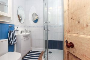 Photo 17- click for photo gallery